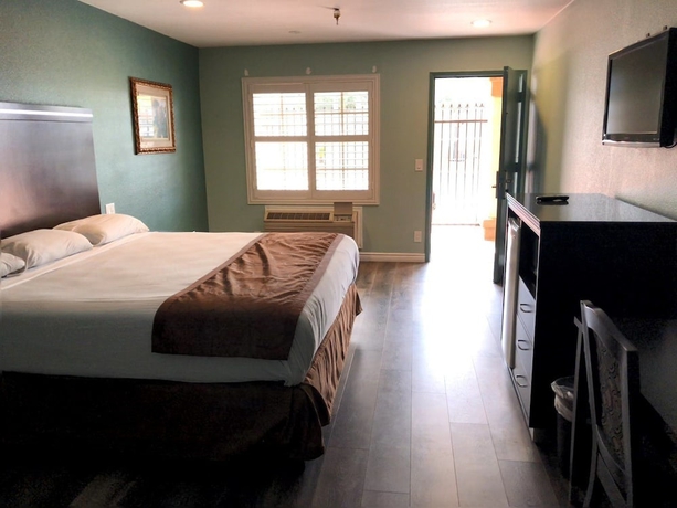 Imagen de la habitación del Hotel Calimesa Inn Motel. Foto 8