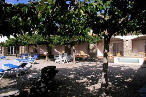 Imagen general del Hotel Calina. Foto 4