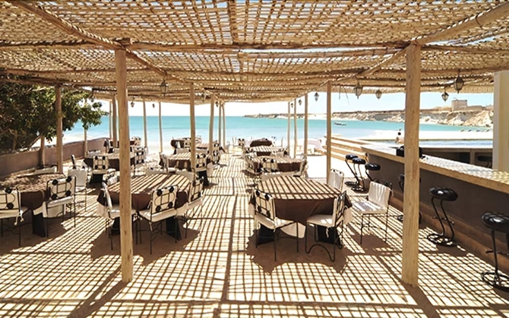 Imagen del bar/restaurante del Hotel Calipau Sahara. Foto 4