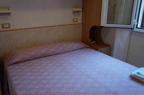 Imagen de la habitación del Hotel Calipso, Lido degli Estensi. Foto 13