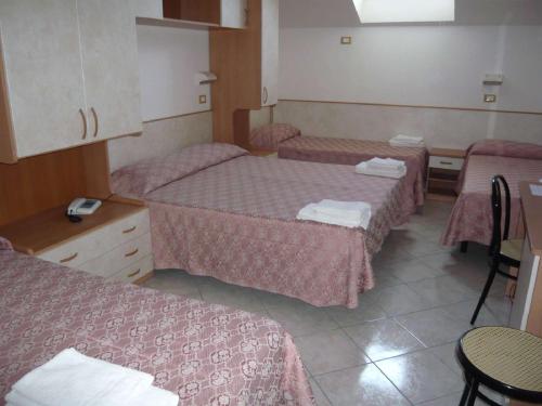 Imagen de la habitación del Hotel Calipso, Lido degli Estensi. Foto 20