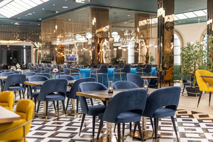 Imagen de los interiores del Hotel Calisi. Foto 15