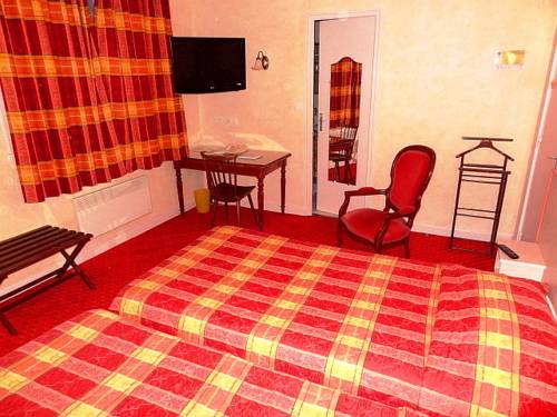 Imagen de la habitación del Hotel Calisola. Foto 9