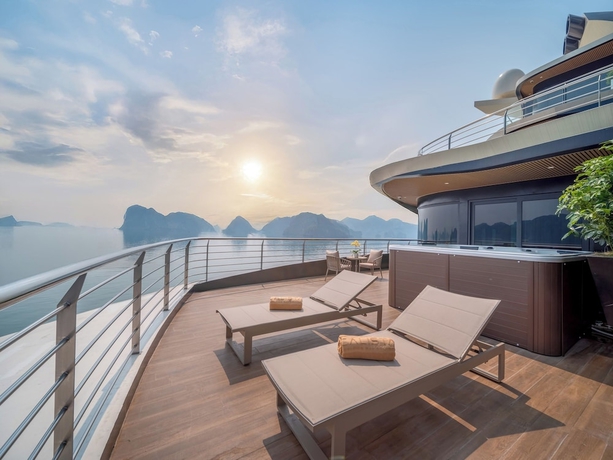 Imagen de la habitación del Hotel Calista Cruise - A Ha Long Bay Spectacle. Foto 2