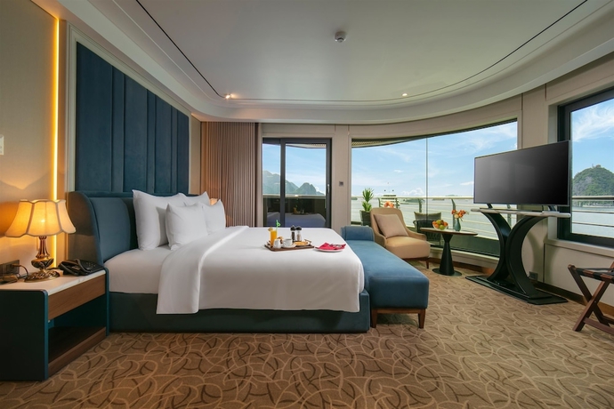 Imagen de la habitación del Hotel Calista Luxury Cruise. Foto 6