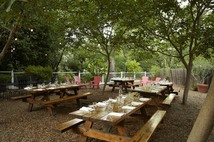 Imagen general del Hotel Calistoga Inn Restaurant and Brewery. Foto 15