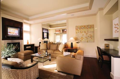 Imagen de la habitación del Hotel Calistoga Ranch. Foto 5