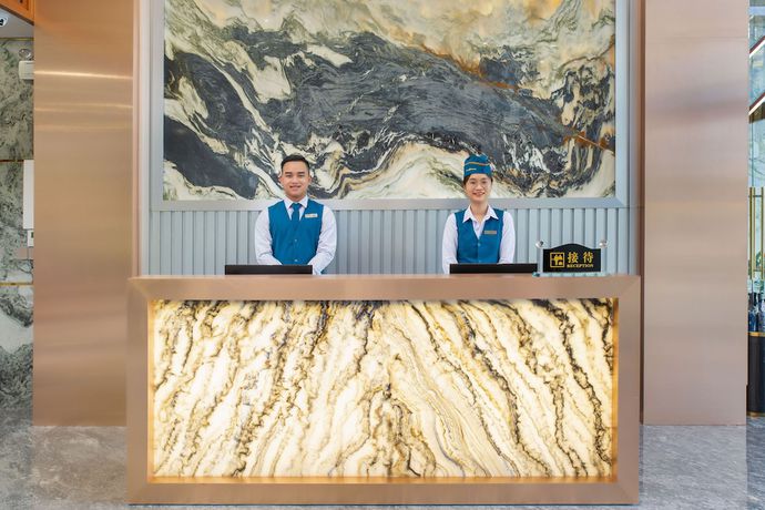 Imagen de los interiores del Hotel Calix. Foto 18