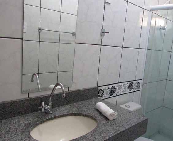 Imagen de la habitación del Hotel Calixtro. Foto 2