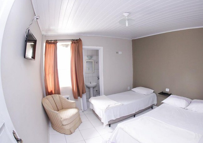 Imagen de la habitación del Hotel Calixtro. Foto 5