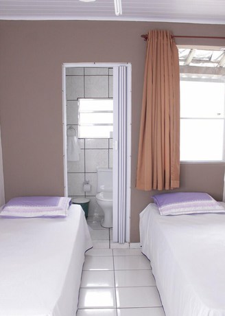 Imagen de la habitación del Hotel Calixtro. Foto 9