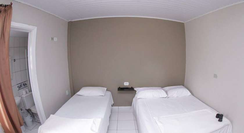 Imagen de la habitación del Hotel Calixtro. Foto 11