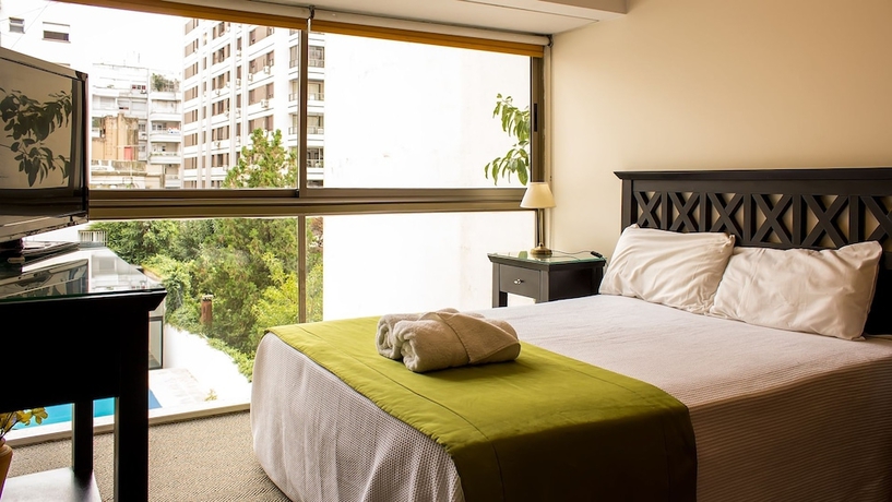 Imagen de la habitación del Hotel Callao Plaza Suites. Foto 14