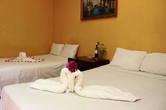 Imagen de la habitación del Hotel Calle Real. Foto 5