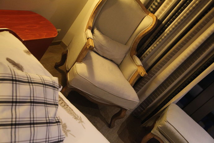 Imagen de los exteriores del Hotel Callecanes. Foto 12