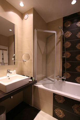 Imagen de la piscina del Hotel Callecanes. Foto 16