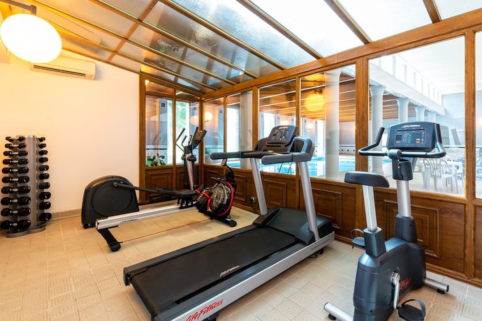 Imagen de los interiores del Hotel Cally Palace and Golf Course. Foto 11