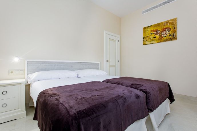 Imagen de la habitación del Hotel Calma Holiday Villas. Foto 5