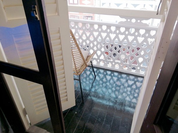 Imagen de la habitación del Hotel Calmo Chinatown. Foto 4