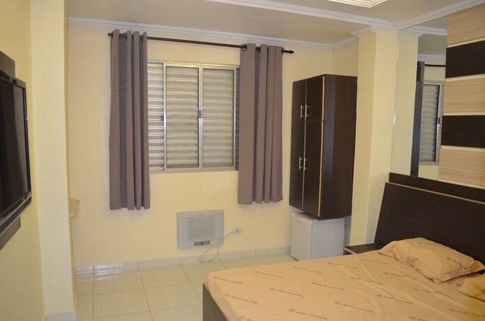 Imagen de la habitación del Hotel Calstar. Foto 5