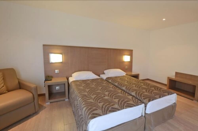 Imagen de la habitación del Hotel Calvi, Calvi. Foto 7