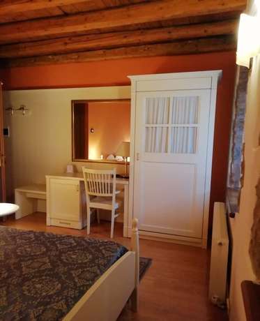 Imagen de la habitación del Hotel Calvi, Vittorio Veneto. Foto 8