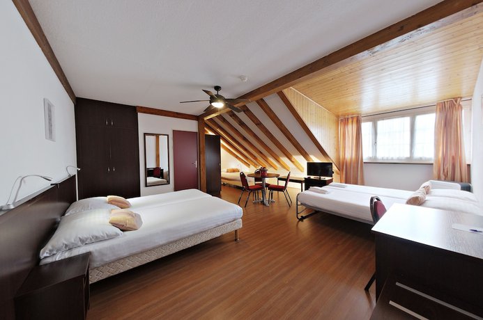 Imagen general del Hotel Calvy, Ginebra. Foto 1