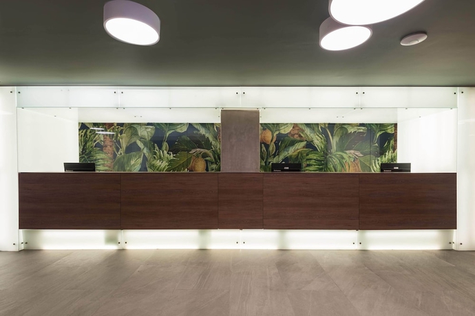 Imagen de los interiores del Hotel Calypso Beach. Foto 16