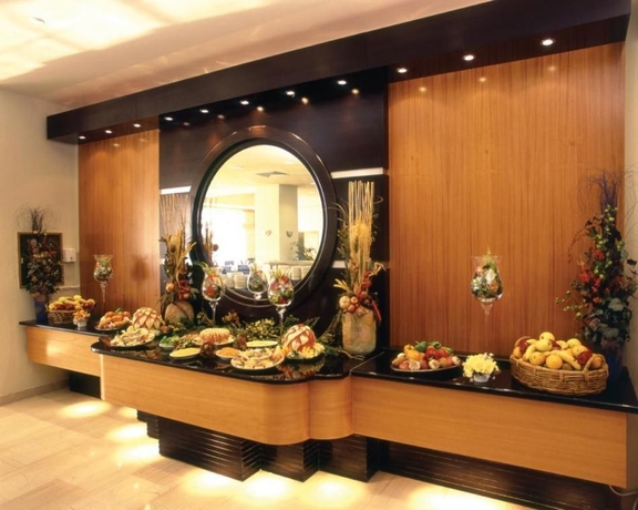 Imagen de los interiores del Hotel Calypso Beach, Faliraki. Foto 9