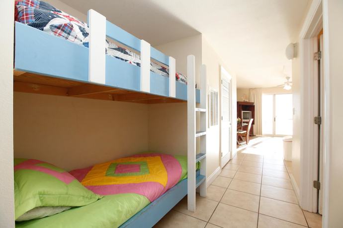 Imagen de la habitación del Hotel Calypso Beach Resort By Panhandle Getaways. Foto 6