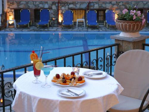 Imagen general del Hotel Calypso, Chaniotis. Foto 3