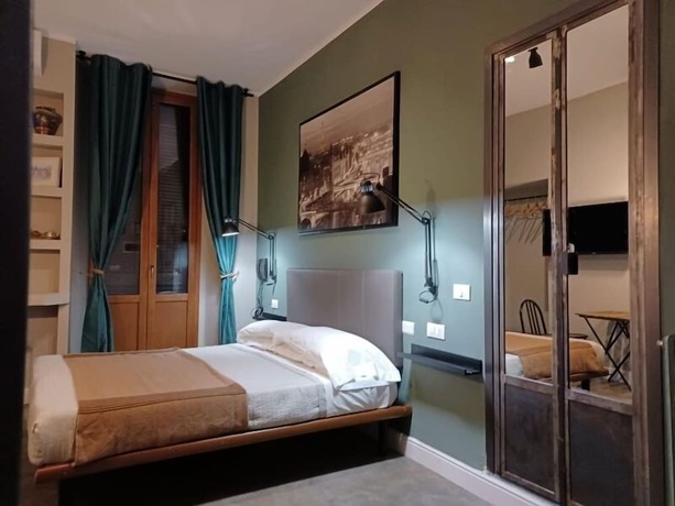 Imagen de la habitación del Hotel Calypso, Milán. Foto 12