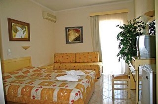 Imagen de la habitación del Hotel Calypso, Pallini Municipal Unit. Foto 3