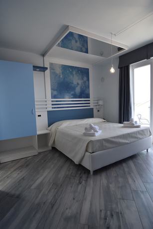 Imagen de la habitación del Hotel Calypso, Pontecagnano Faiano. Foto 13