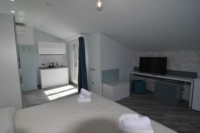 Imagen de la habitación del Hotel Calypso, Pontecagnano Faiano. Foto 14
