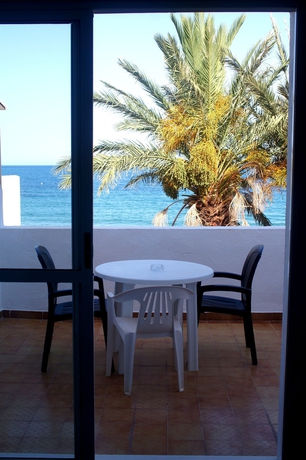 Imagen de los exteriores del Hotel Calypso, San Juan de los Terreros. Foto 7