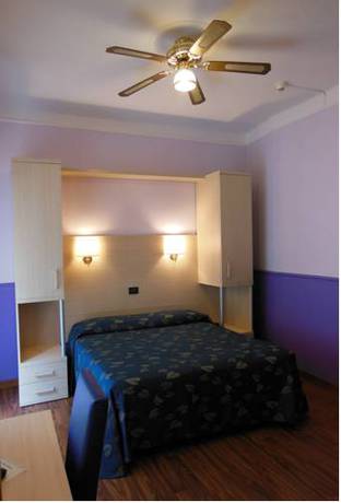 Imagen de la habitación del Hotel Calypso, Ventimiglia. Foto 5