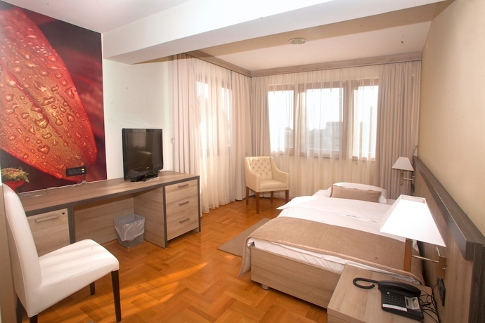 Imagen de la habitación del Hotel Calypso, Zagreb. Foto 5