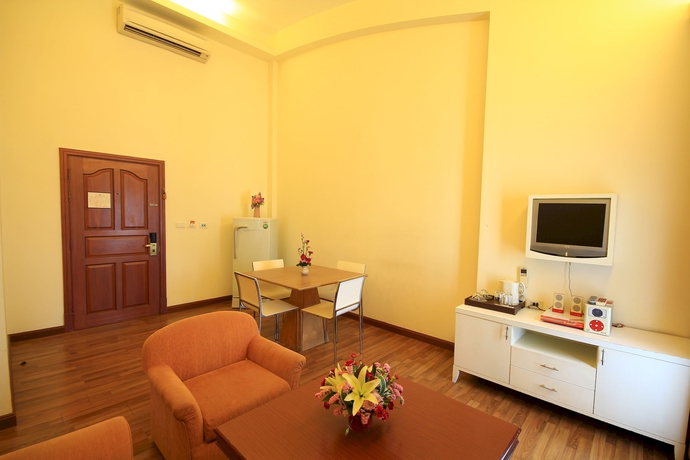 Imagen de los interiores del Hotel Calypzo Bangkok. Foto 14