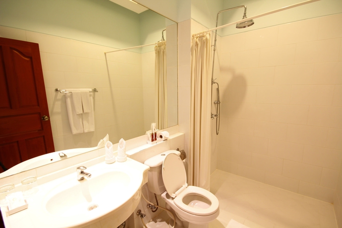 Imagen de la habitación del Hotel Calypzo Bangkok. Foto 8