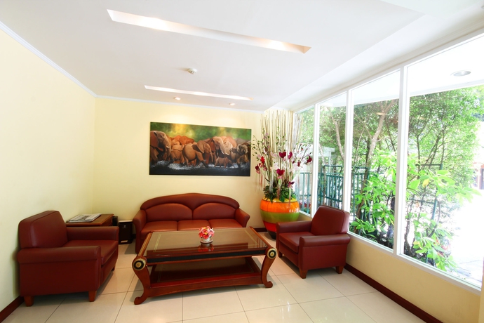 Imagen de los interiores del Hotel Calypzo Bangkok. Foto 16