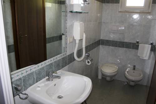 Imagen de la habitación del Hotel Calysea Tropea. Foto 14
