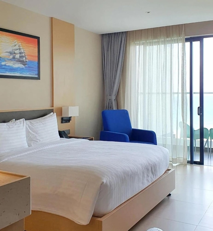 Imagen de la habitación del Hotel Cam Ranh Sea view Resort. Foto 7