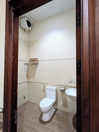Imagen de la habitación del Hotel Cam Uyen. Foto 13