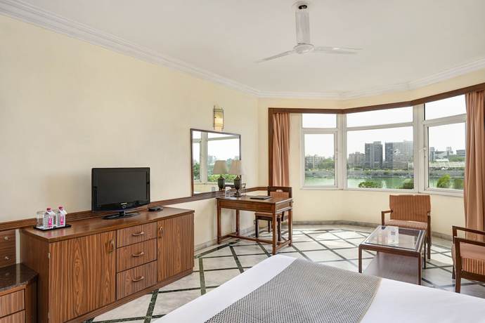 Imagen de la habitación del Hotel Cama, Ahmedabad. Foto 15