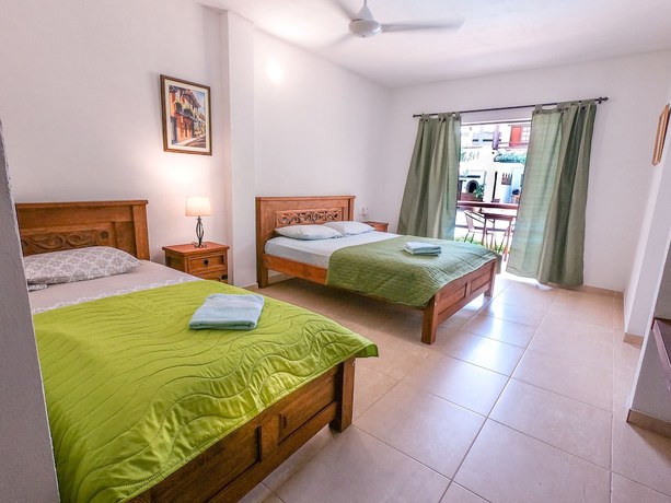 Imagen de la habitación del Hotel Camali. Foto 3