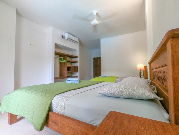 Imagen de la habitación del Hotel Camali. Foto 17