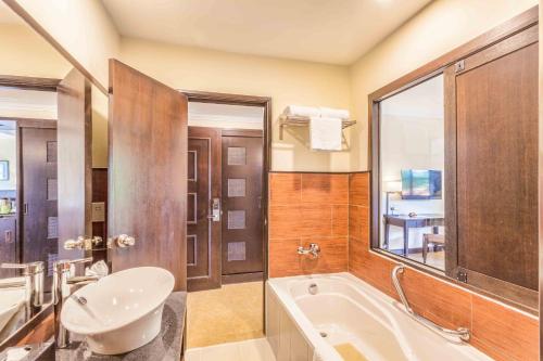 Imagen de la habitación del Hotel Camar Resort Langkawi. Foto 5