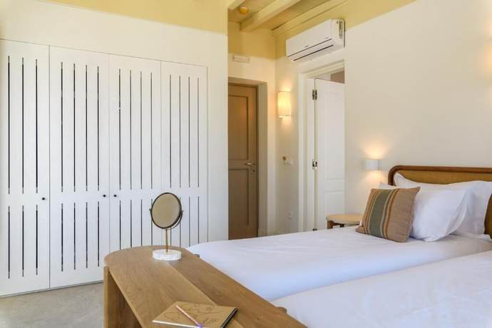 Imagen de la habitación del Hotel Camarades Mykonos. Foto 13
