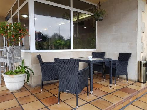 Imagen de los exteriores del Hotel Camargo. Foto 5